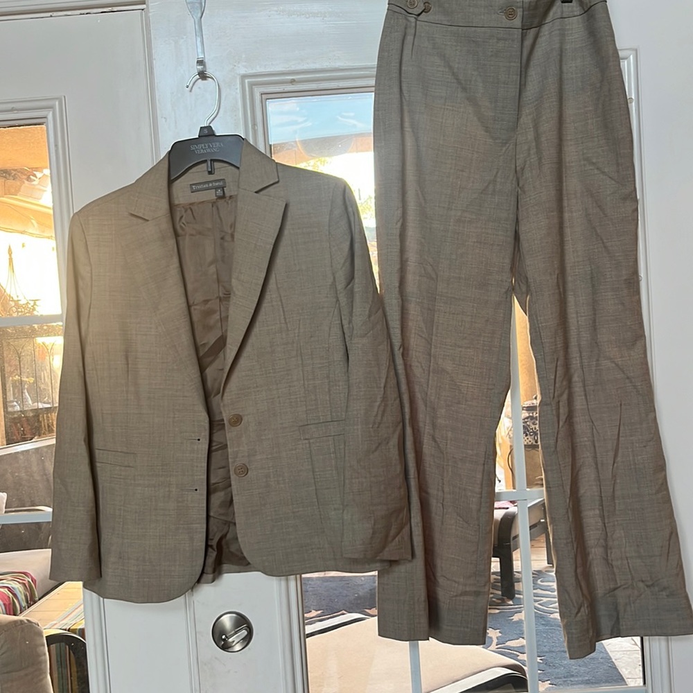 Beautiful Suit!